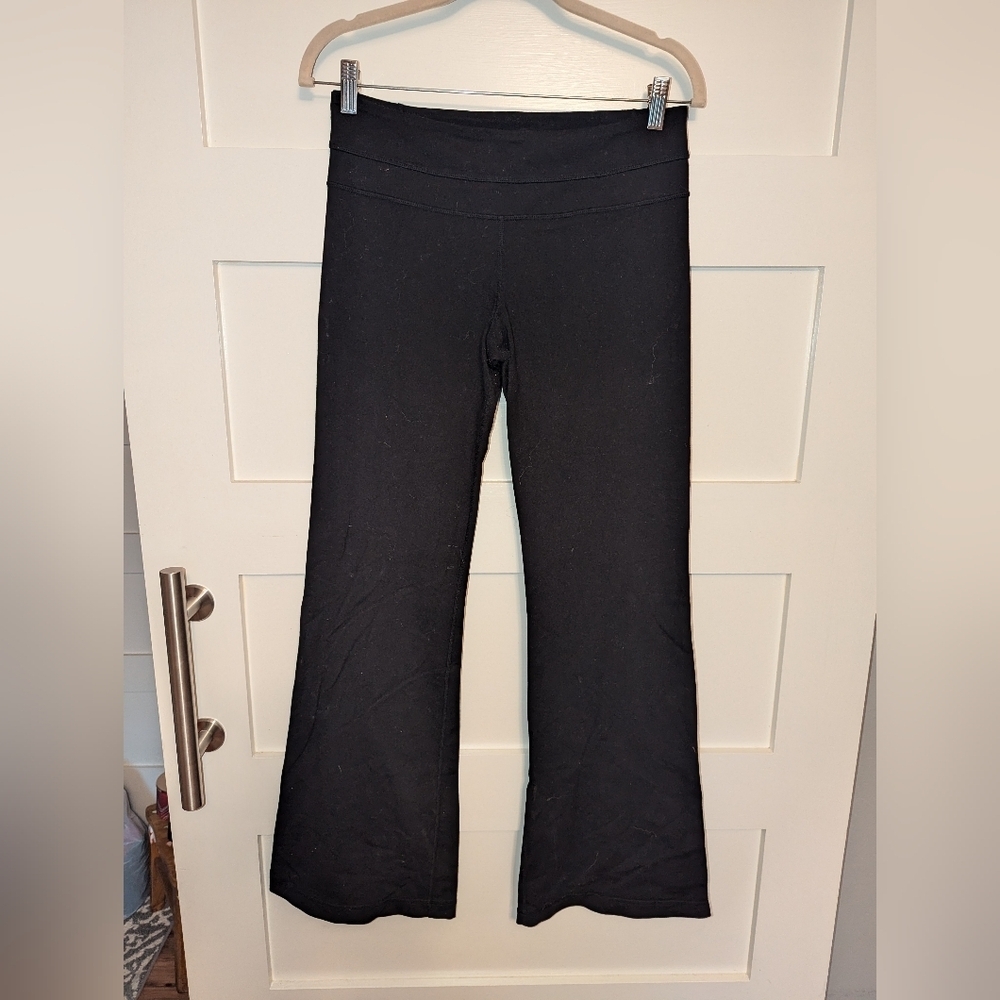 Women's Lululemon Athletica Black Leggings Size 8.